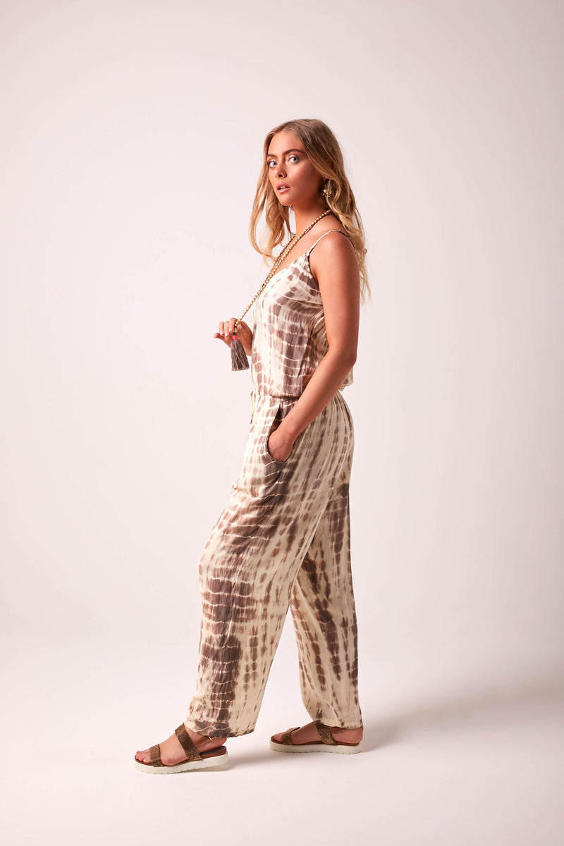 Calm - Jumpsuit - Coffee & Cream tie dye